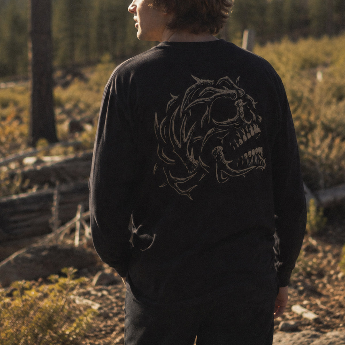 SHED TILL DEAD LONG SLEEVE TEE